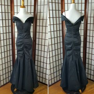 R&M RICHARDS MERMAID GOWN FORMAL DRESS
